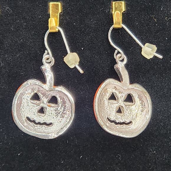 Jack-O-Lantern drop dangle Halloween Earrings Pumpkin Enamel hook - Picture 3 of 7